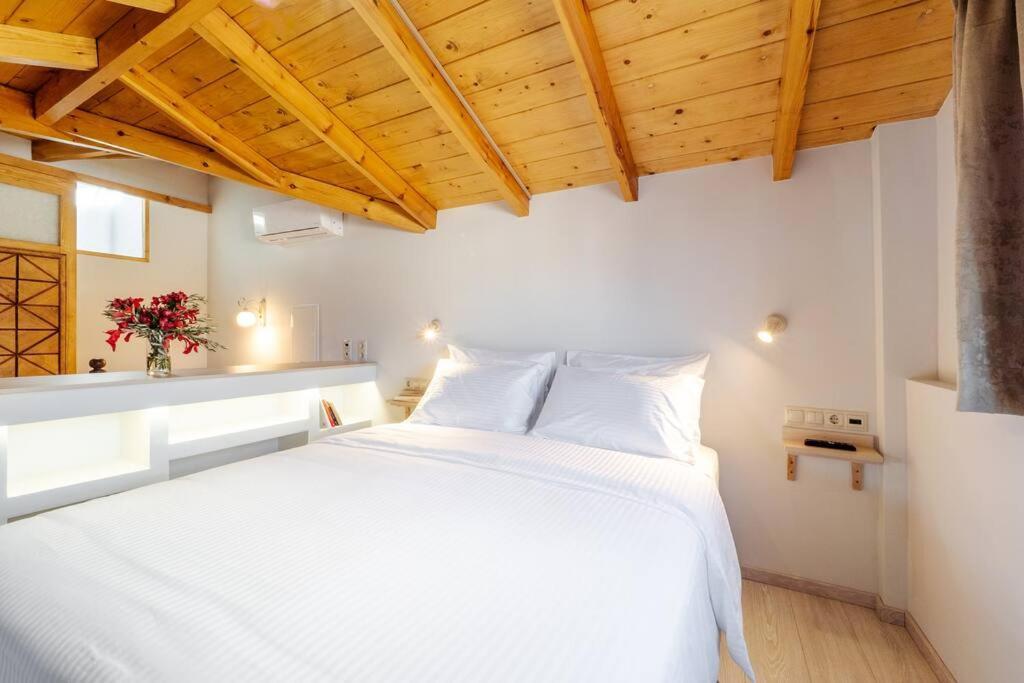 Ferienwohnung Old Town Corfu Romantic Studio Manto Nymfes Exterior foto